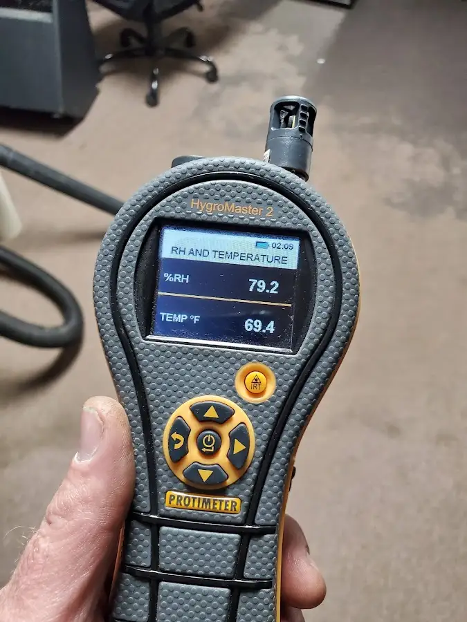 Moisture meter humidity assessment for Mold Remediation & Removal in Thonotosassa
